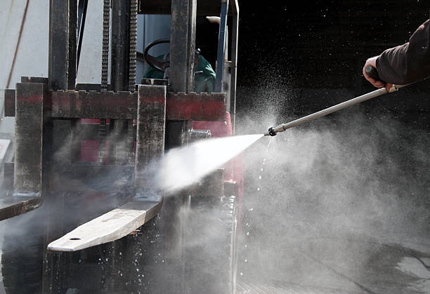 Best Playground Equipment Cleaning  in Fisher, IL